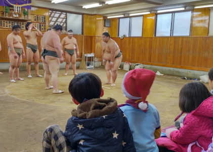 ビーバー隊　2023年12月　お相撲さんの朝稽古を見学 